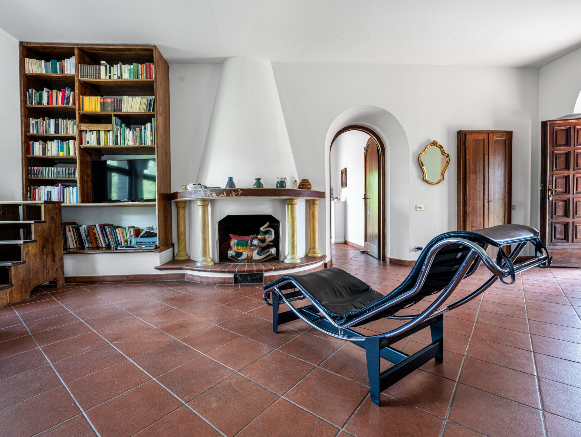 Interior of Villa Constantino, a restored Tuscan farmhouse
